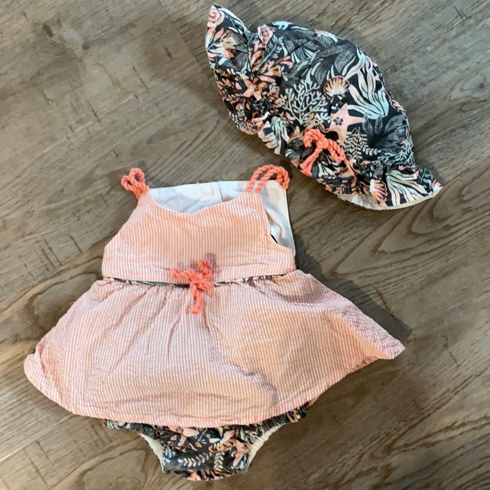 Tommy Bahama Dress with hat